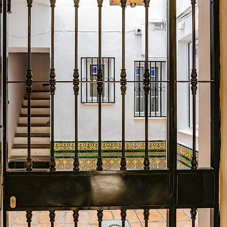 Appartement Aparbel Flota à Séville Extérieur photo