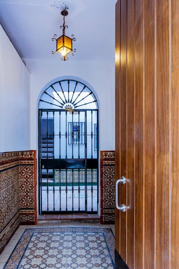 Appartement Aparbel Flota à Séville Extérieur photo