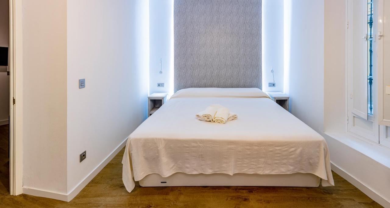 Appartement Aparbel Flota à Séville Extérieur photo